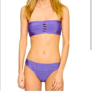 Like new Herve Leger pool 🏖️ classic- chic - 2 piece bikini in lilac 💟